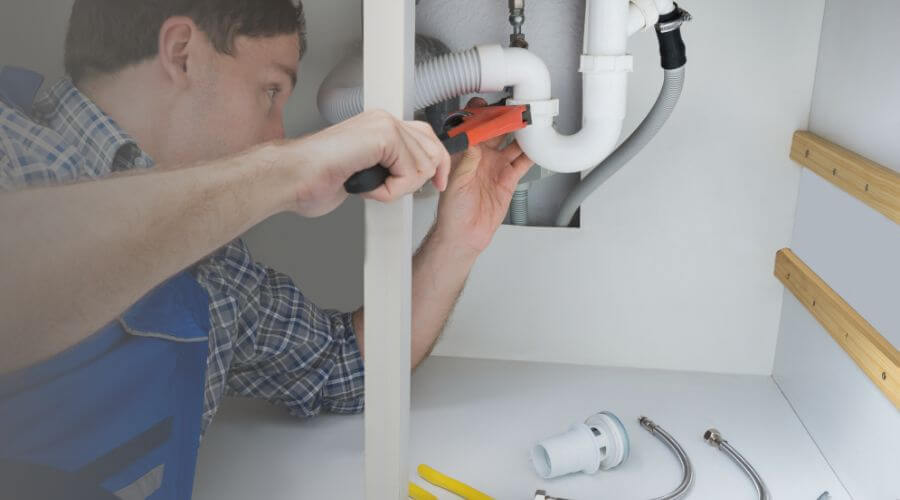 Professional Tankless Water Heater Installation in Walls, MS
